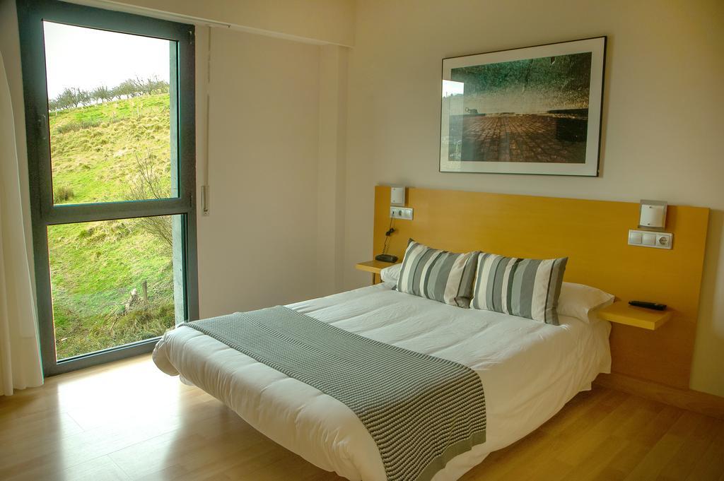 Hotel Txintxua Hernani Ruang foto