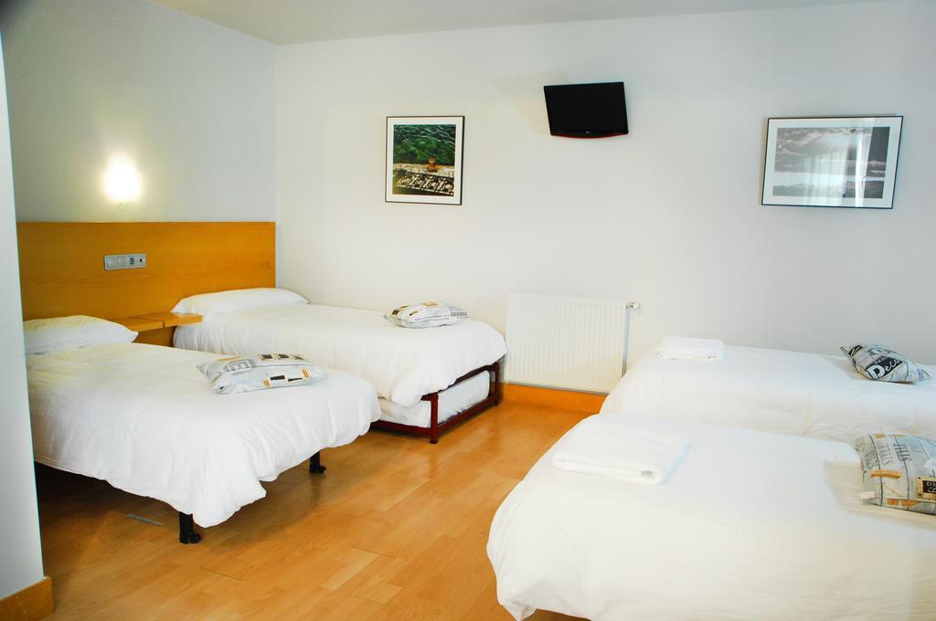 Hotel Txintxua Hernani Ruang foto