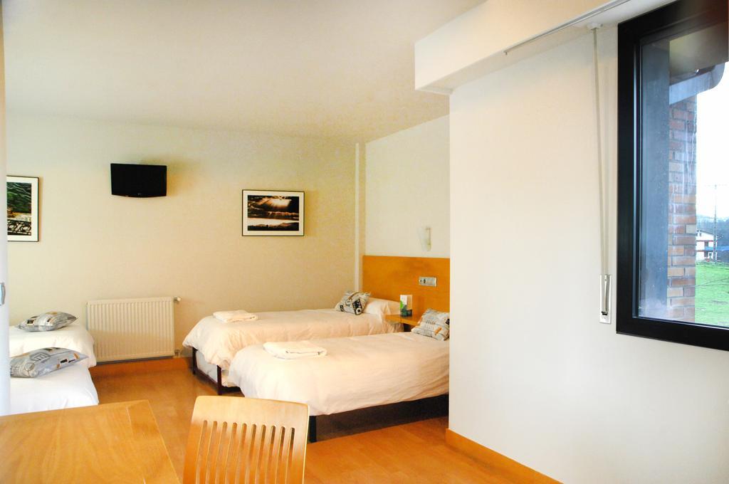 Hotel Txintxua Hernani Ruang foto