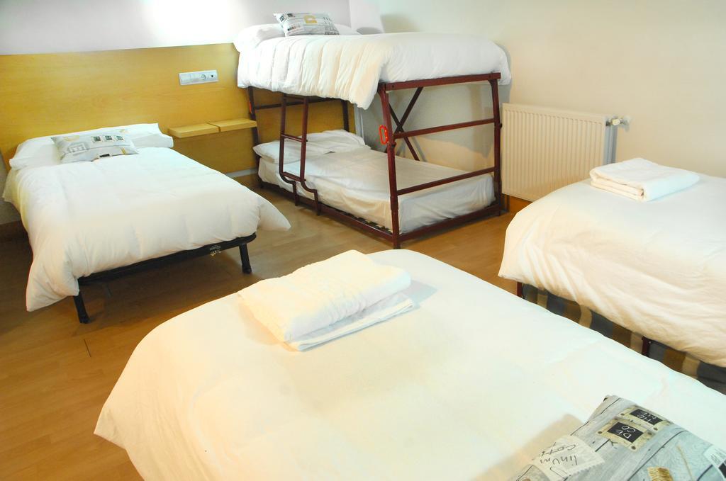 Hotel Txintxua Hernani Ruang foto