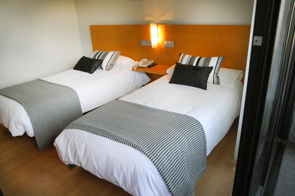 Hotel Txintxua Hernani Ruang foto