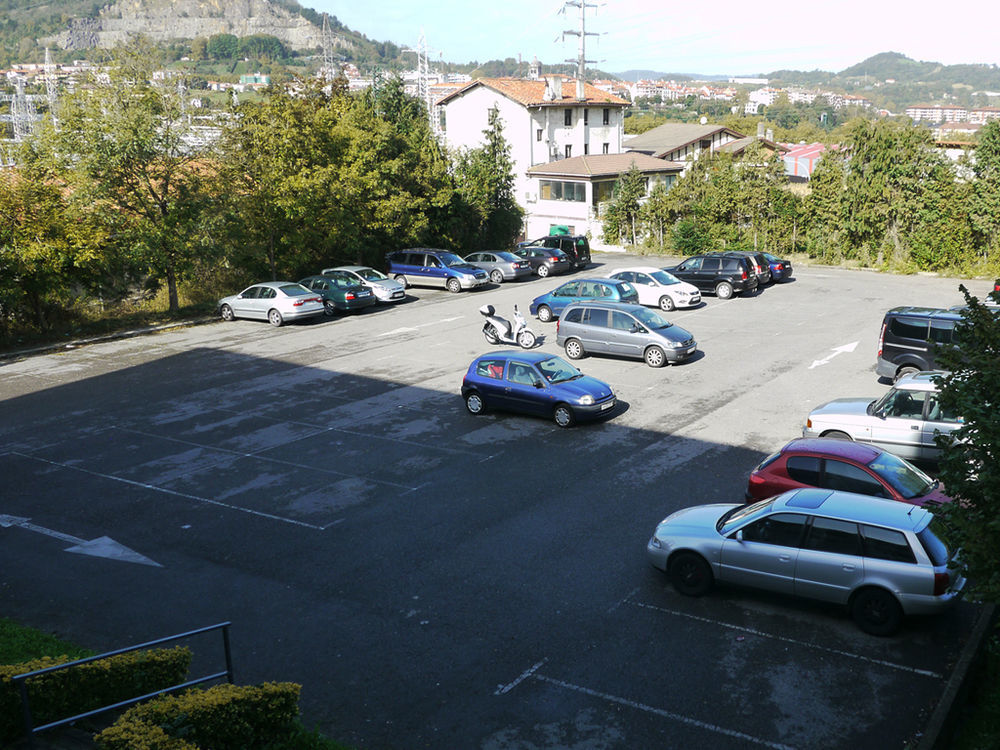 Hotel Txintxua Hernani Bagian luar foto